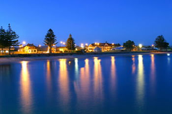 Seabreeze Hotel - Hotel VIC 0