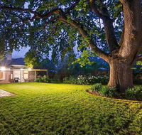 Dumas House - Hotel VIC