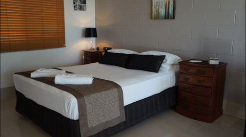 La Solana Holiday Apartments  - Mackay - Hotel VIC 3
