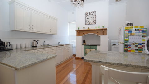 The Provincial Bed & Breakfast - Hotel VIC 0