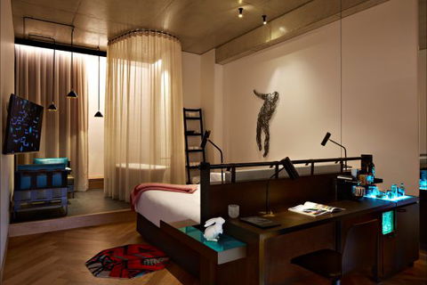 QT Melbourne - Hotel VIC 0