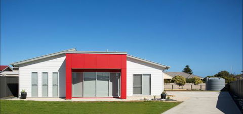 RED FIN Part Of BLUE FIN HOLIDAY HOMES - Hotel VIC 1