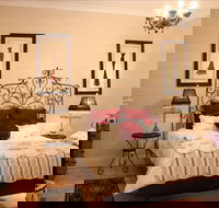 Azalea Cedar-Rose Villa - Hotel VIC