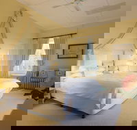 Faversham House - Hotel VIC