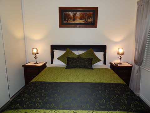 Hahndorf Oak Tree Cottages - Hotel VIC 3