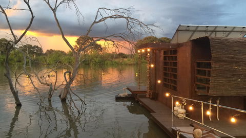 Bills Boathouse - Hotel VIC 0