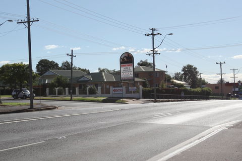 Across Country Motor Inn And Serviced Apartments - Hotel VIC 0