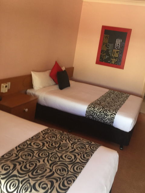 Philadelphia Motor Inn - Hotel VIC 8