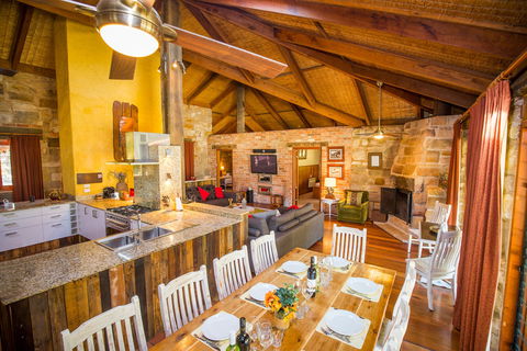 Monkey Place Country House - Hotel VIC 2