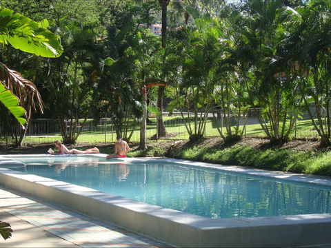 Base Airlie Beach Resort - Hotel VIC 1