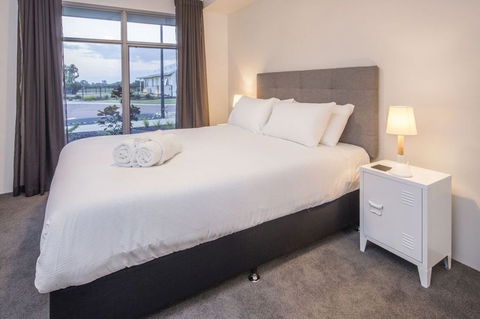Fairway Lakeside - Hotel VIC 2