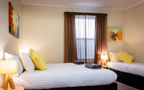 Port Lincoln Foreshore Apartments - Hotel VIC 2