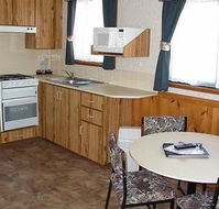 Spinnakers Leisure Park - Hotel VIC