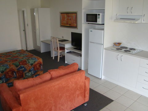 Dunsborough Central Motel - Hotel VIC 3