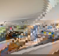 Breeze in Mollymook Beach - Hotel VIC