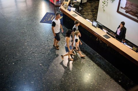 Mercure Kakadu Crocodile Hotel - Hotel VIC 1