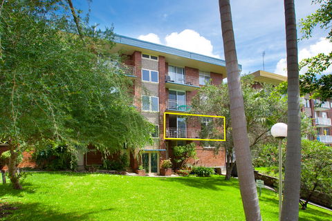 Bikini - Hotel VIC 2