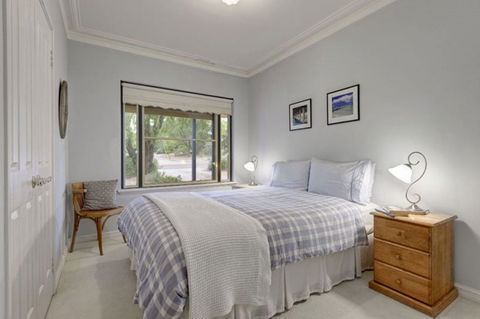 Cottage Retreat/Shady Cottage - Hotel VIC 1