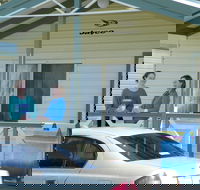 Lake Hamilton Motor Village and Caravan Park - Hotel VIC