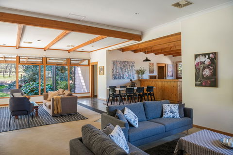 McLaren Vale Getaways - Hotel VIC 1