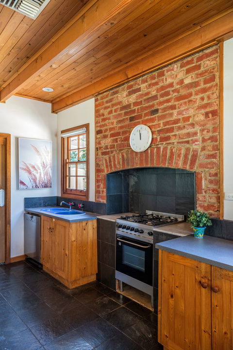 McLaren Vale Getaways - Hotel VIC 2