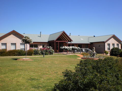 BYO Horse/Bike/Wine - Hotel VIC 0