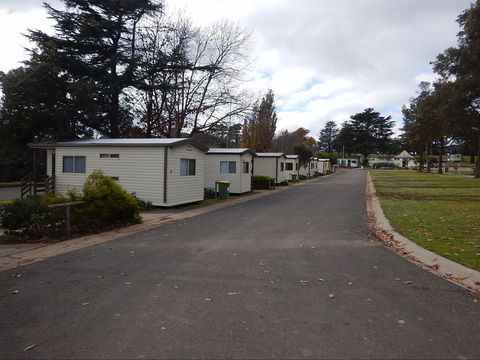 Yass Caravan Park - Hotel VIC 0