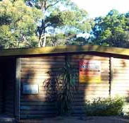 Beachcomber Caravan Park  Log Cabins - Hotel VIC