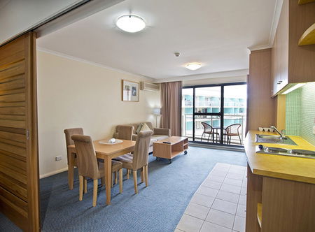 Oaks Waterfront Resort - Hotel VIC 2