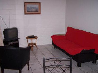 Whitsunday Waterfront Apartments - Hotel VIC 2