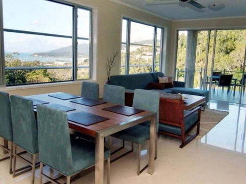 Summit Apartments Airlie Beach - Hotel VIC 2