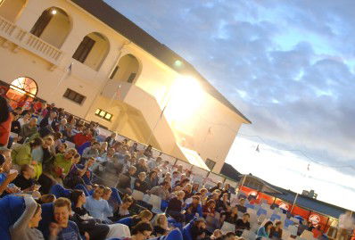 Bondi Openair Cinema - Hotel VIC 3