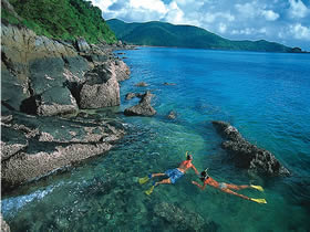 Llewellyn Dive Site - Hotel VIC 0