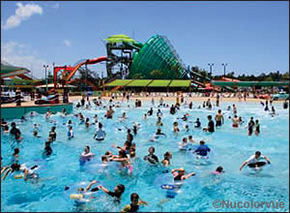 Whitewater World - Hotel VIC 3