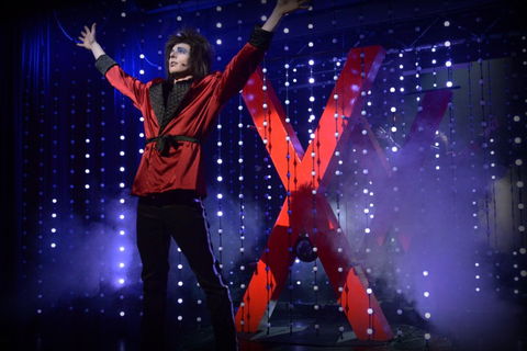 Draculas Cabaret Restaurant - Hotel VIC 3