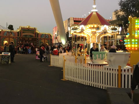 Wonderland Under The Melbourne Star - Hotel VIC 3