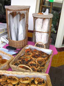 Kalamunda Farmers Market - Hotel VIC 0