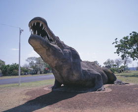 Crocodile Statue - Hotel VIC 0