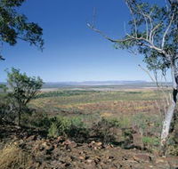 Three Mile Valley - Hotel VIC