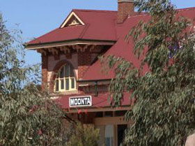 Moonta Tourist Office - Hotel VIC 0