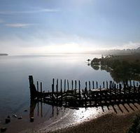 Old Number Four Barge - Hotel VIC