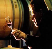 Salena Estate Wines - Hotel VIC