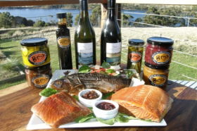 Bruny Island Smokehouse - Hotel VIC 0
