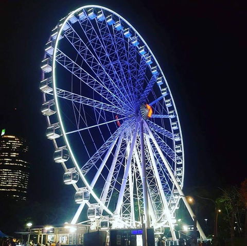 The Wheel Of Brisbane - Hotel VIC 5