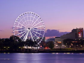The Wheel Of Brisbane - Hotel VIC 0