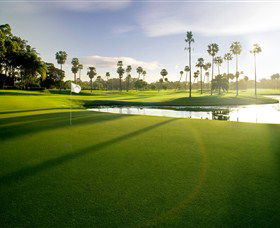 Sanctuary Cove Golf And Country Club - Hotel VIC 0