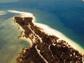 Inskip Peninsula Recreation Area - Hotel VIC 0