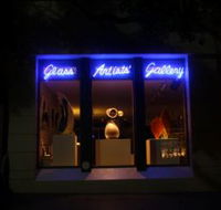 Glass Artists Gallery - Hotel VIC