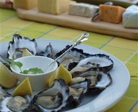 Oyster Shed On Wray Street - Hotel VIC 0