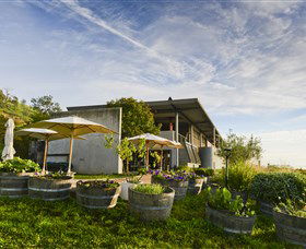 Lade Vale NSW Hotel VIC